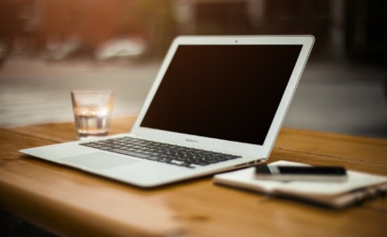 Erfolgreicher Projektabschluss: Internationaler Workplace-Rollout